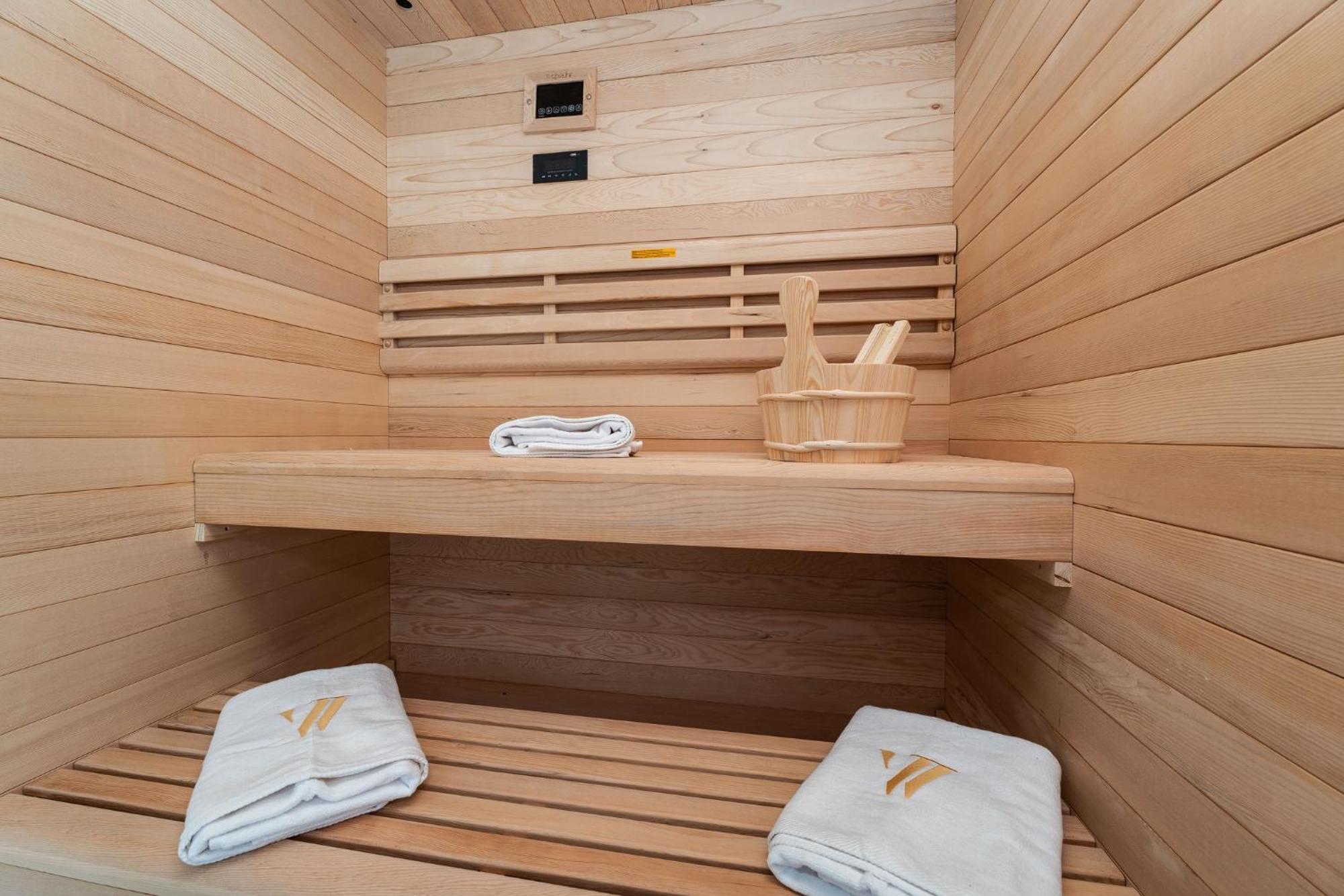 Villa Luxury Kaia - Sea View, Heated Pool, Jacuzzi, Gym And Sauna Vodice