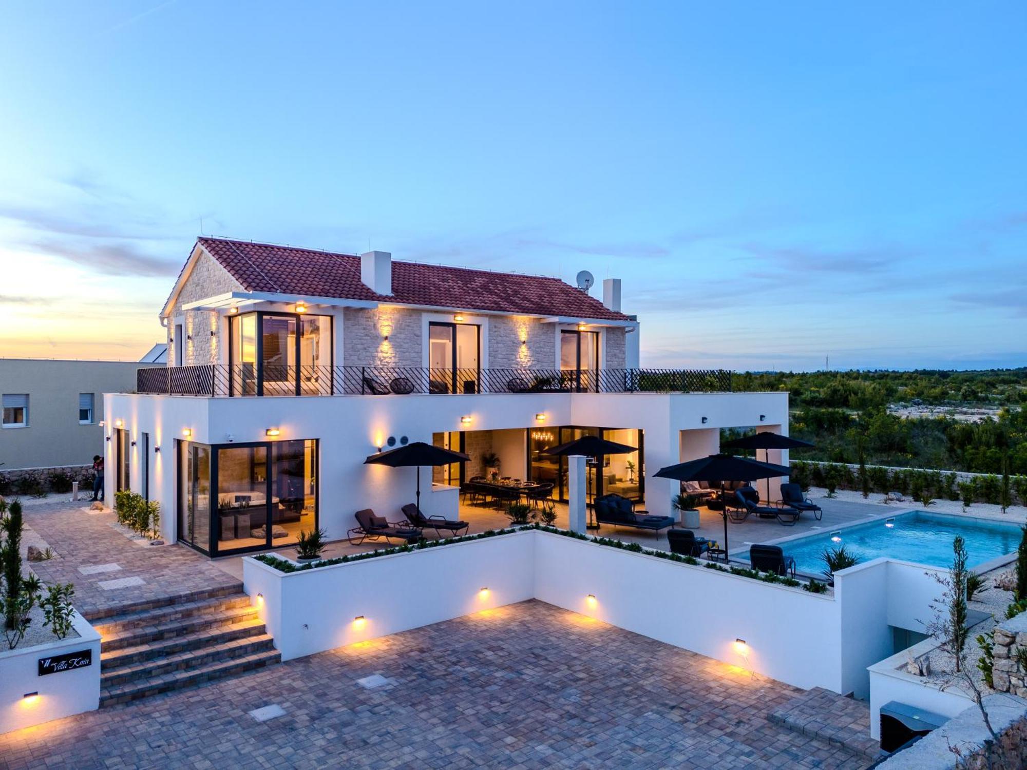 Villa Luxury Kaia - Sea View, Heated Pool, Jacuzzi, Gym And Sauna Vodice